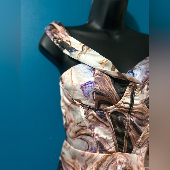 BUNDLE SALE: 15 % off 2 or more dresses/skirt sets - Picture 7 of 9